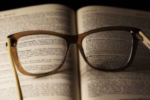 介護士の資格取得に年齢制限はあるのか？
