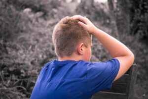 介護職を辞めたいときに相談すべきポイントは？