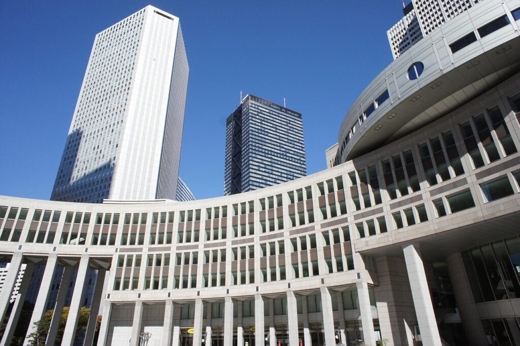 介護派遣と正社員はどっちがいい？あなたに合った選択肢を見つけるためのポイントは？