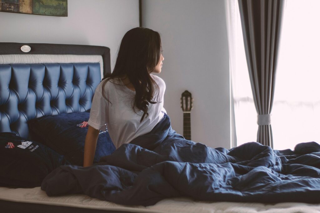 介護の転職で土日休みの求人はエージェントを利用するべき？